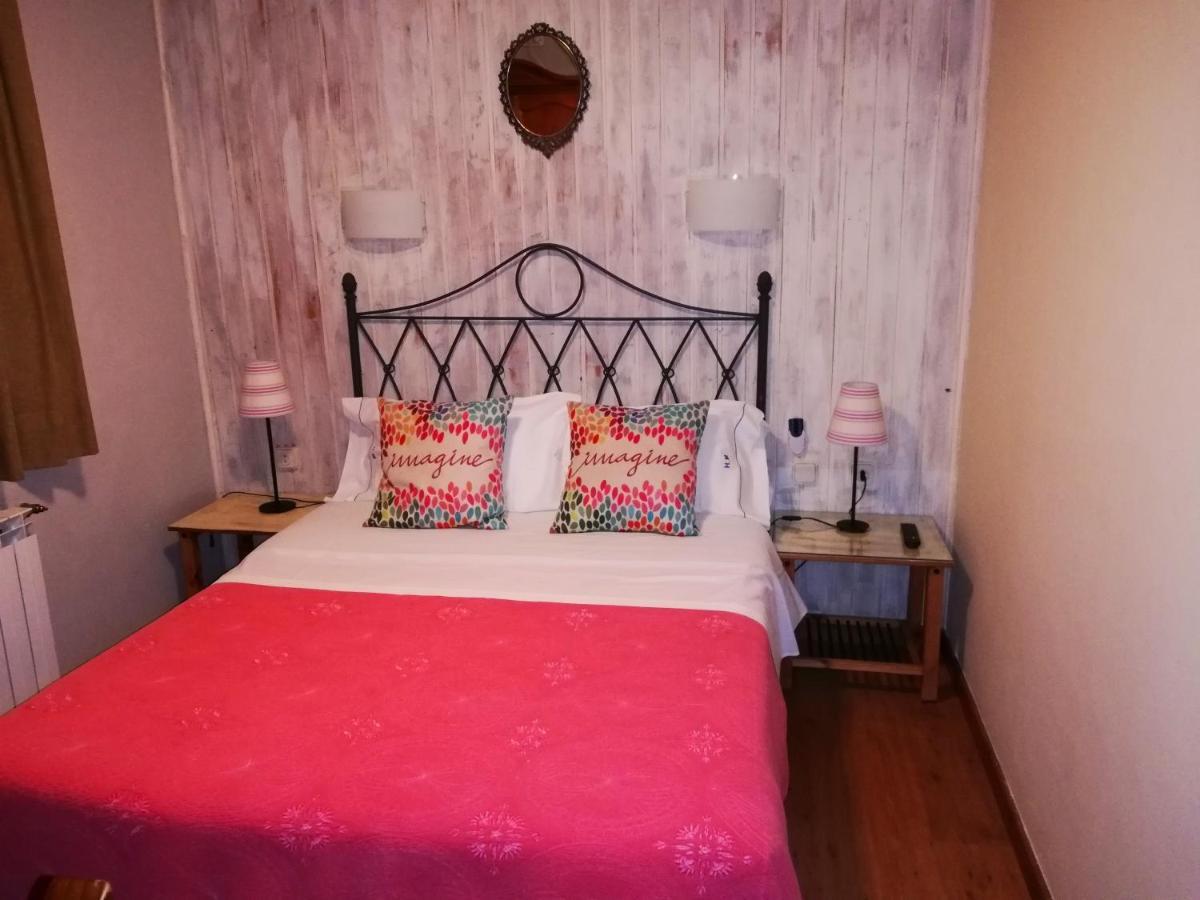 Ribadelago Hostal Martin - Sanabria מראה חיצוני תמונה