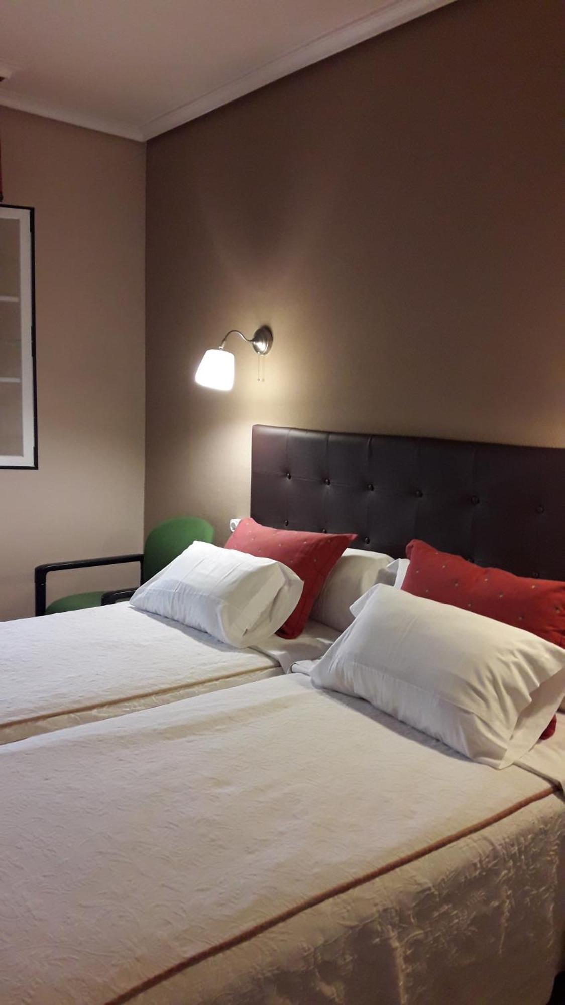 Ribadelago Hostal Martin - Sanabria מראה חיצוני תמונה