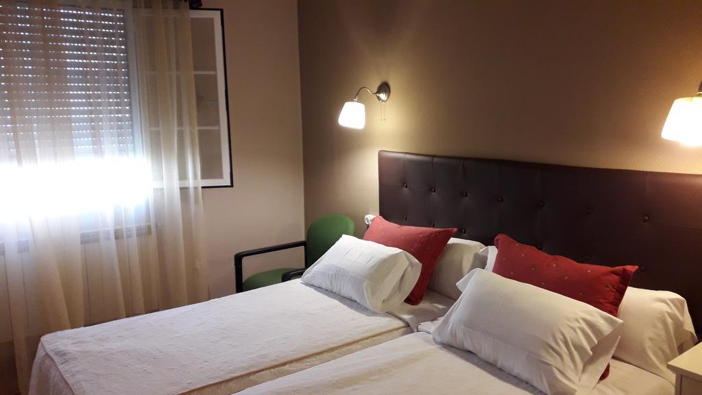 Ribadelago Hostal Martin - Sanabria מראה חיצוני תמונה
