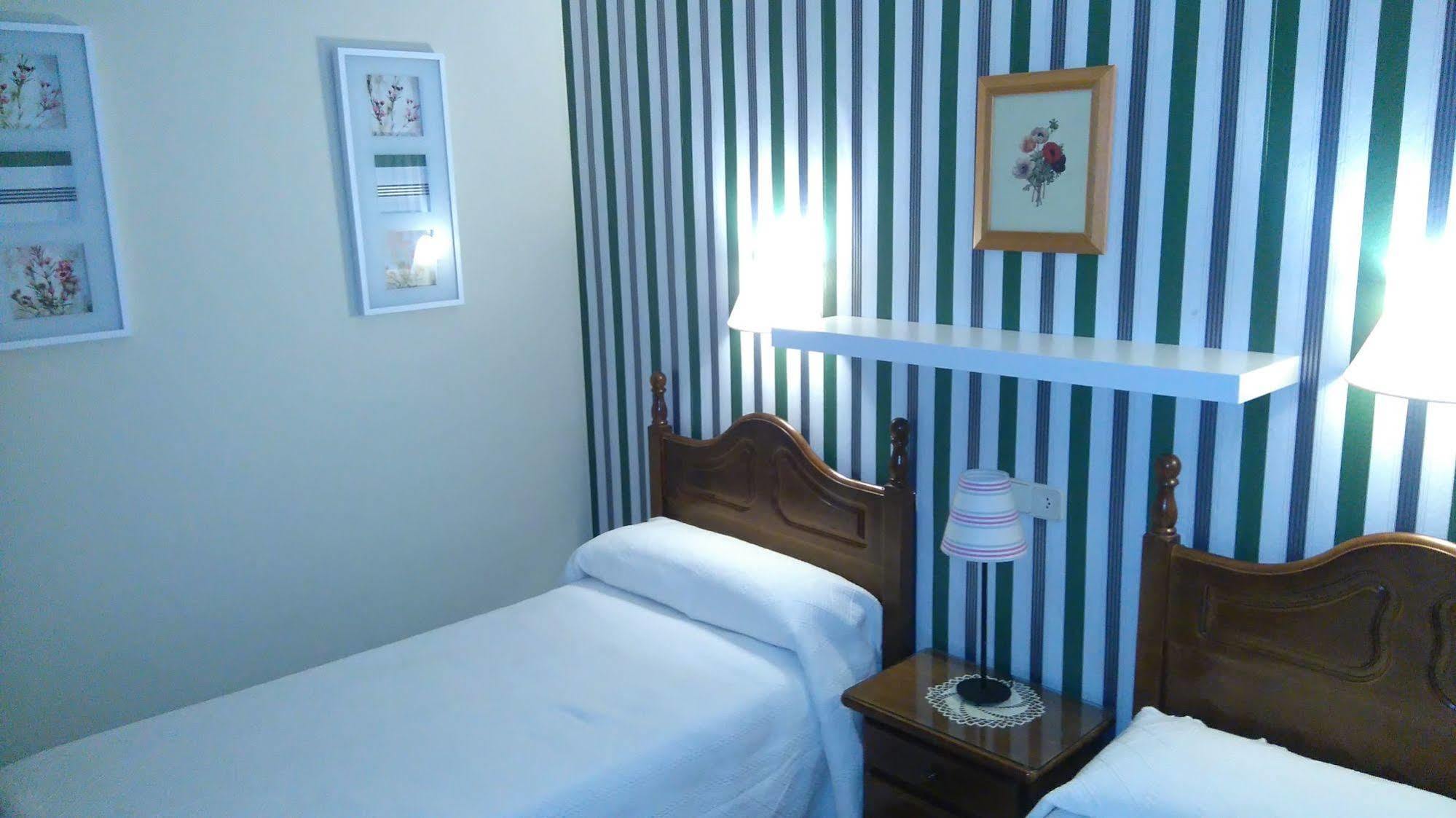 Ribadelago Hostal Martin - Sanabria מראה חיצוני תמונה
