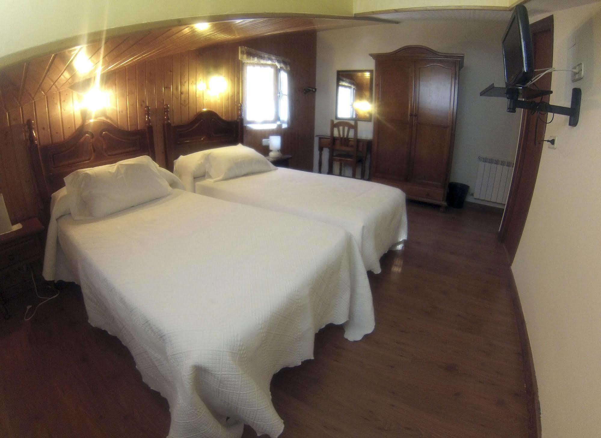 Ribadelago Hostal Martin - Sanabria מראה חיצוני תמונה